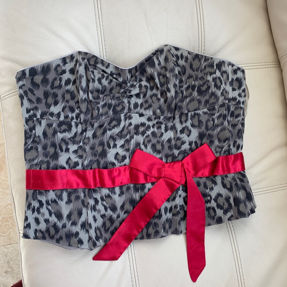 G by Guess Corset strapless top.